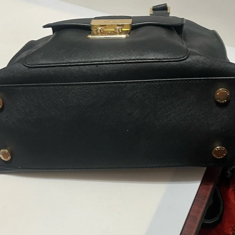 Michael Michael Kors Bridgette Medium East West Leather Tote Bag Black Gold